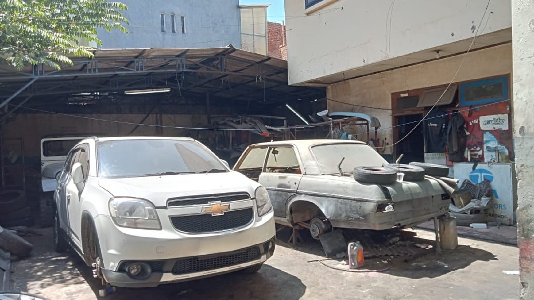 Rumah Usaha di Mainroad Margacinta Buahbatu Bandung