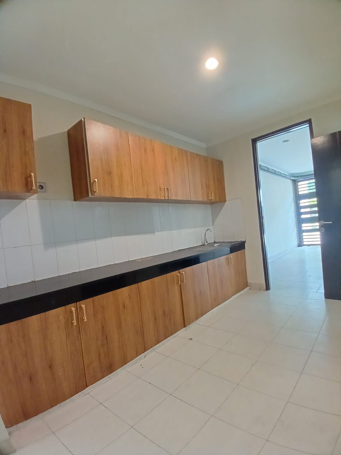 Rumah 2 lantai,lingkungan bagus di Bintaro Jaya 7