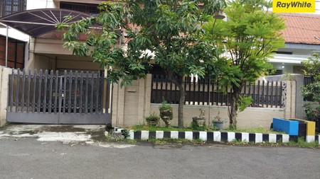 Dijual Rumah SHM di Rungkut Asri Barat Surabaya