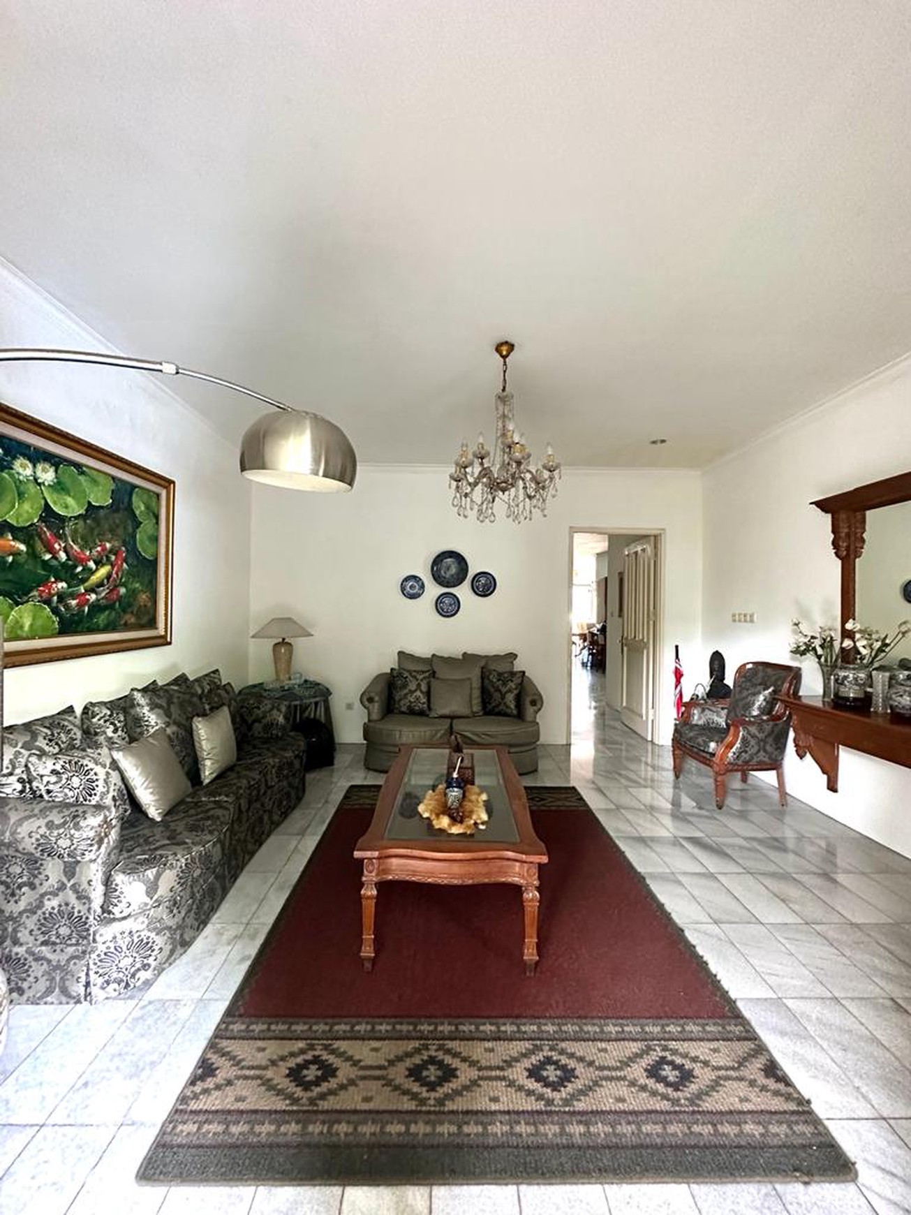 Rumah 2 Lantai Dijual di Taman Bona Indah, Lebak Bulus, Cilandak, Jakarta Selatan.