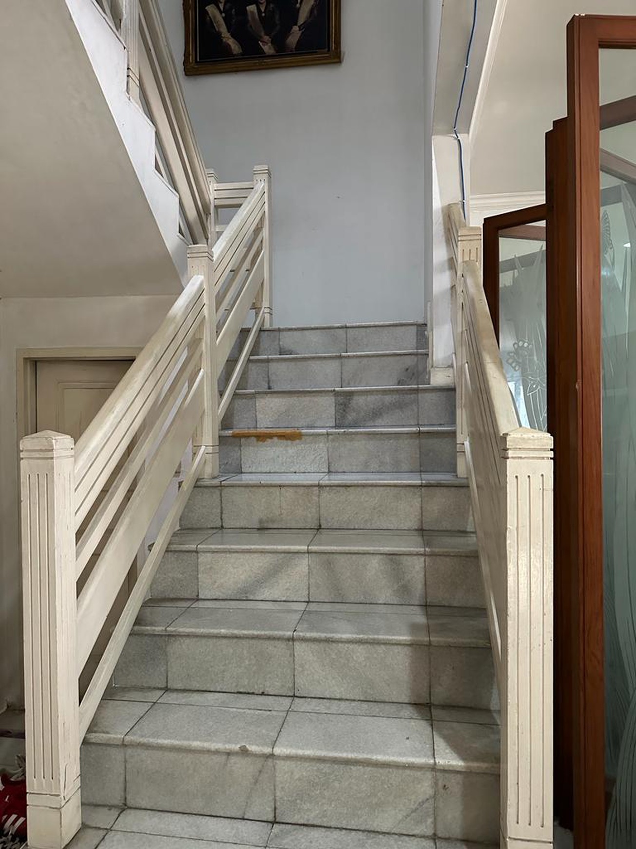 Rumah 2 Lantai Dijual di Taman Bona Indah, Lebak Bulus, Cilandak, Jakarta Selatan.