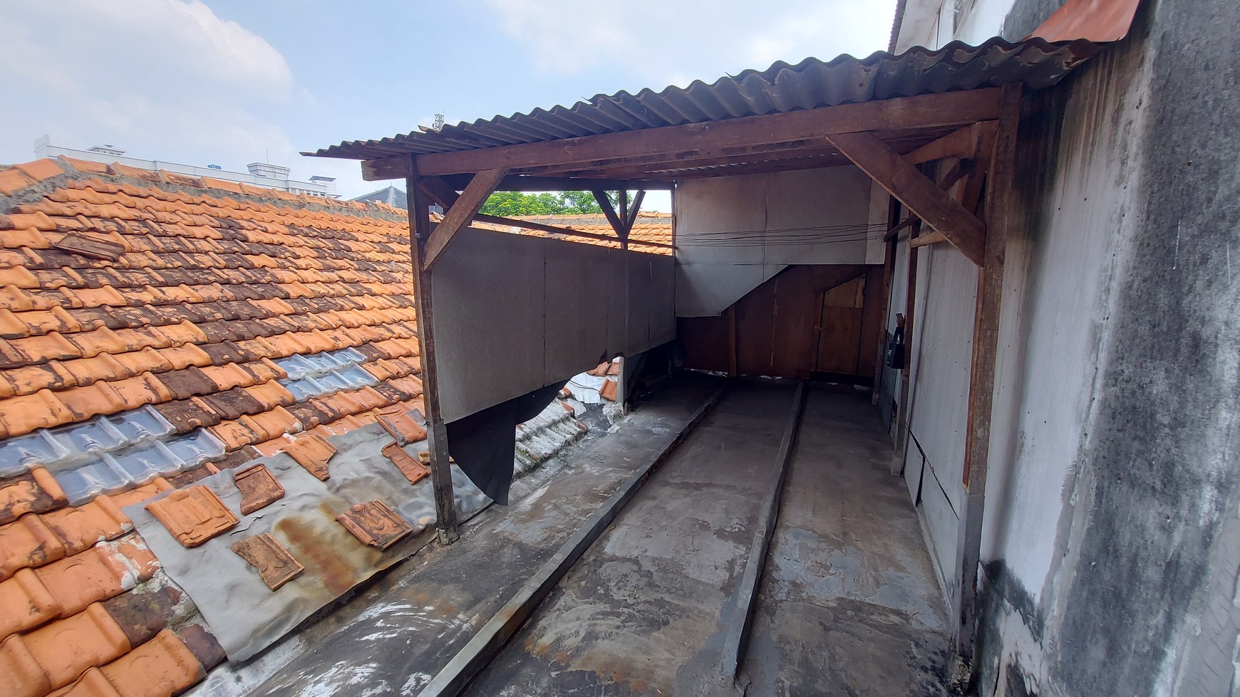 Rumah Nyaman di Daerah Tebet Jakarta Selatan