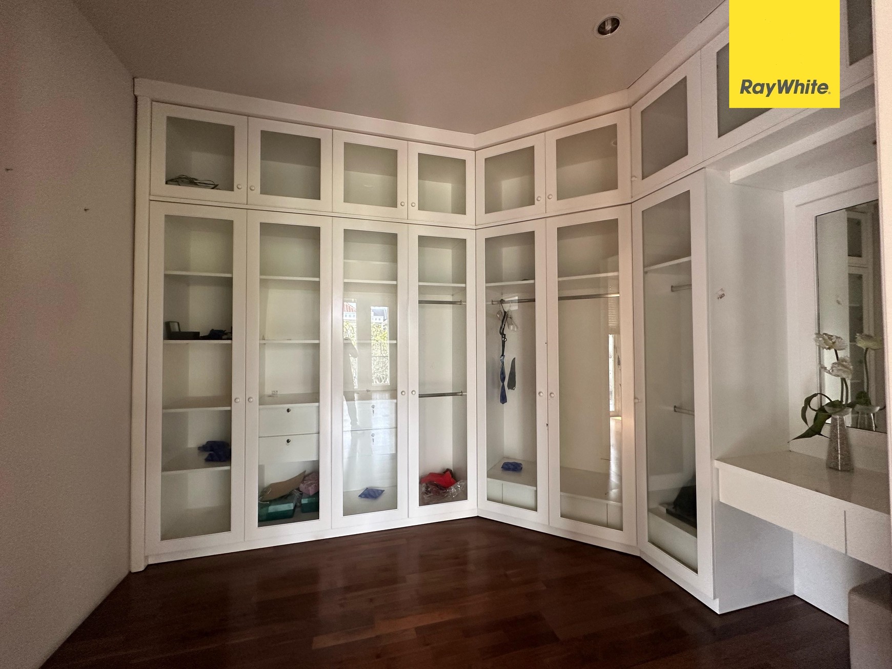 Dijual Rumah Mewah Di Darmo Hill Surabaya