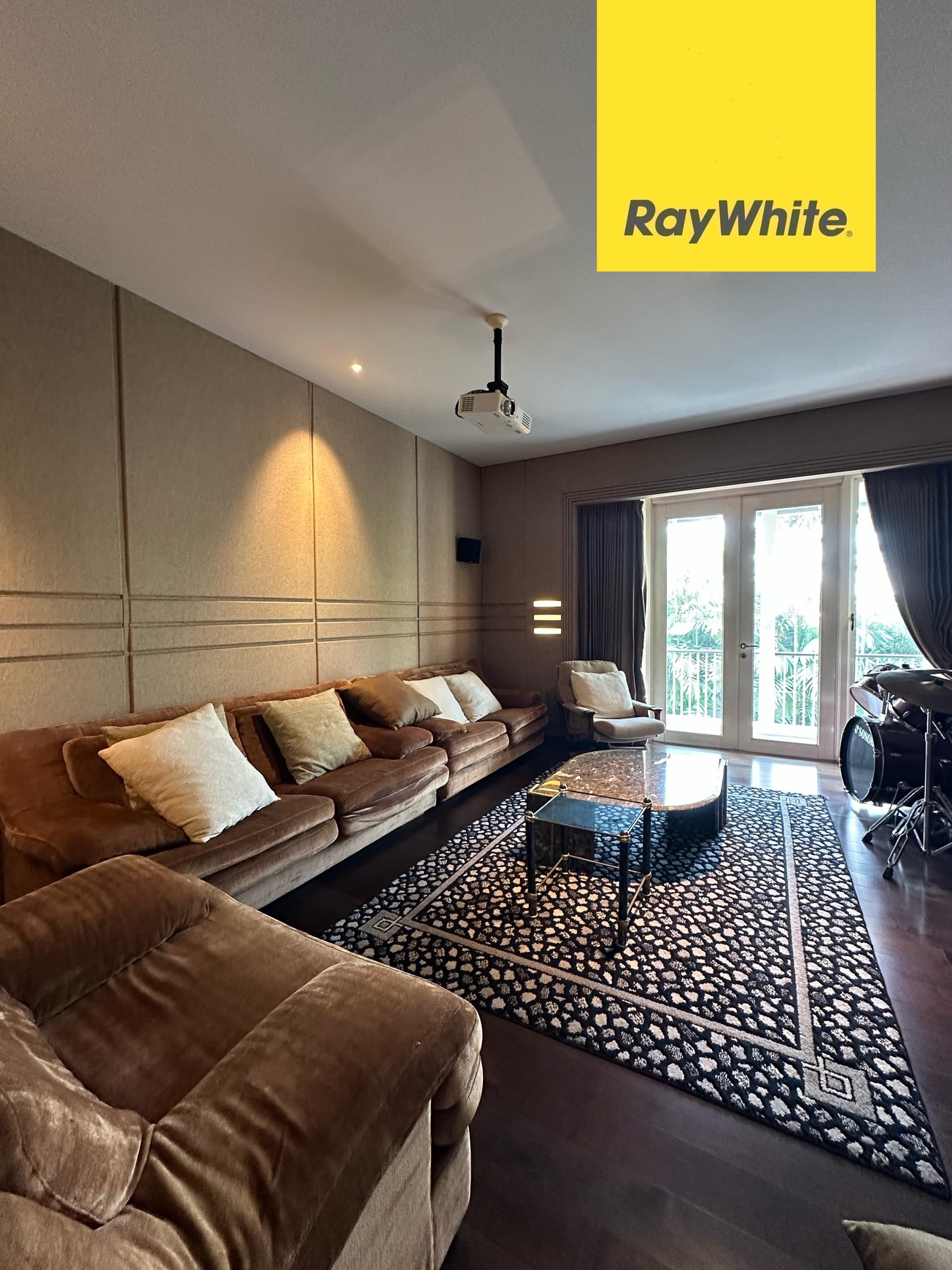 Dijual Rumah Mewah Di Darmo Hill Surabaya