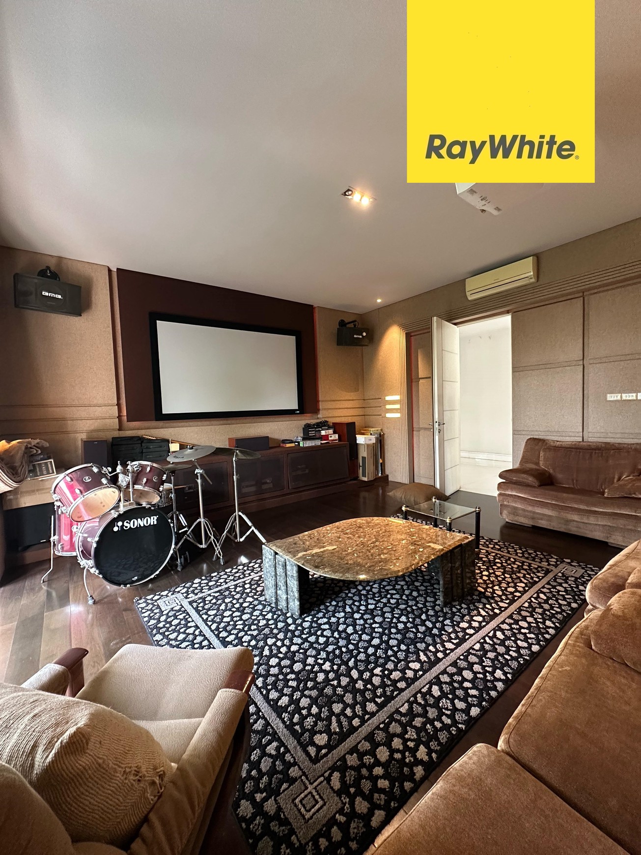 Dijual Rumah Mewah Di Darmo Hill Surabaya