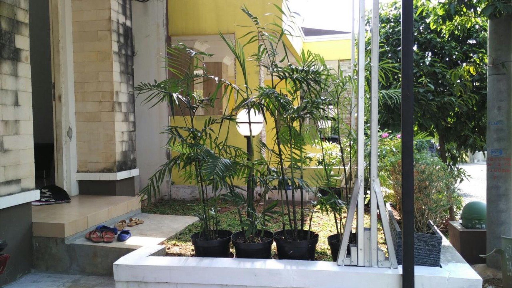 Rumah Minimalis Modern Aman dan Nyaman Di Flamboyan Acacia Garden [Lippo Cikarang]