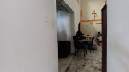 Dijual Rumah lama hitung tanah lokasi Jl. Tebet Barat Dalam Tebet Barat.  Jakarta Selatan