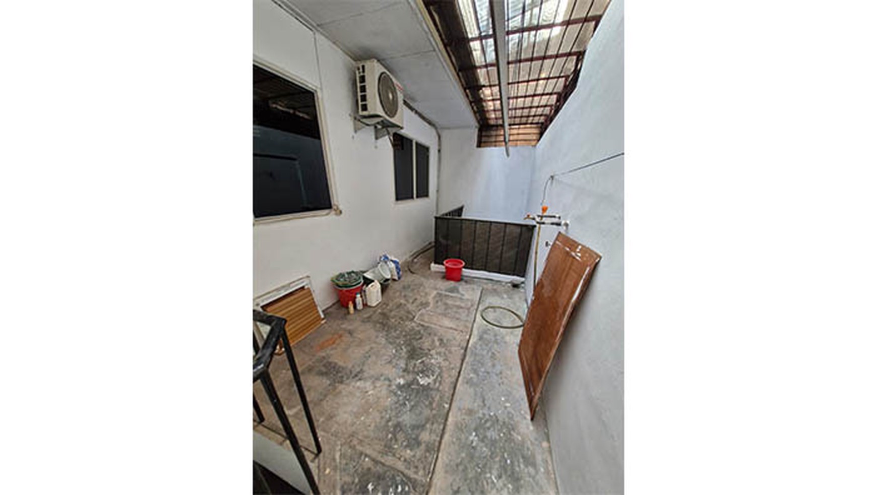 Rumah Kelapa Puan Timur, Kelapa Gading