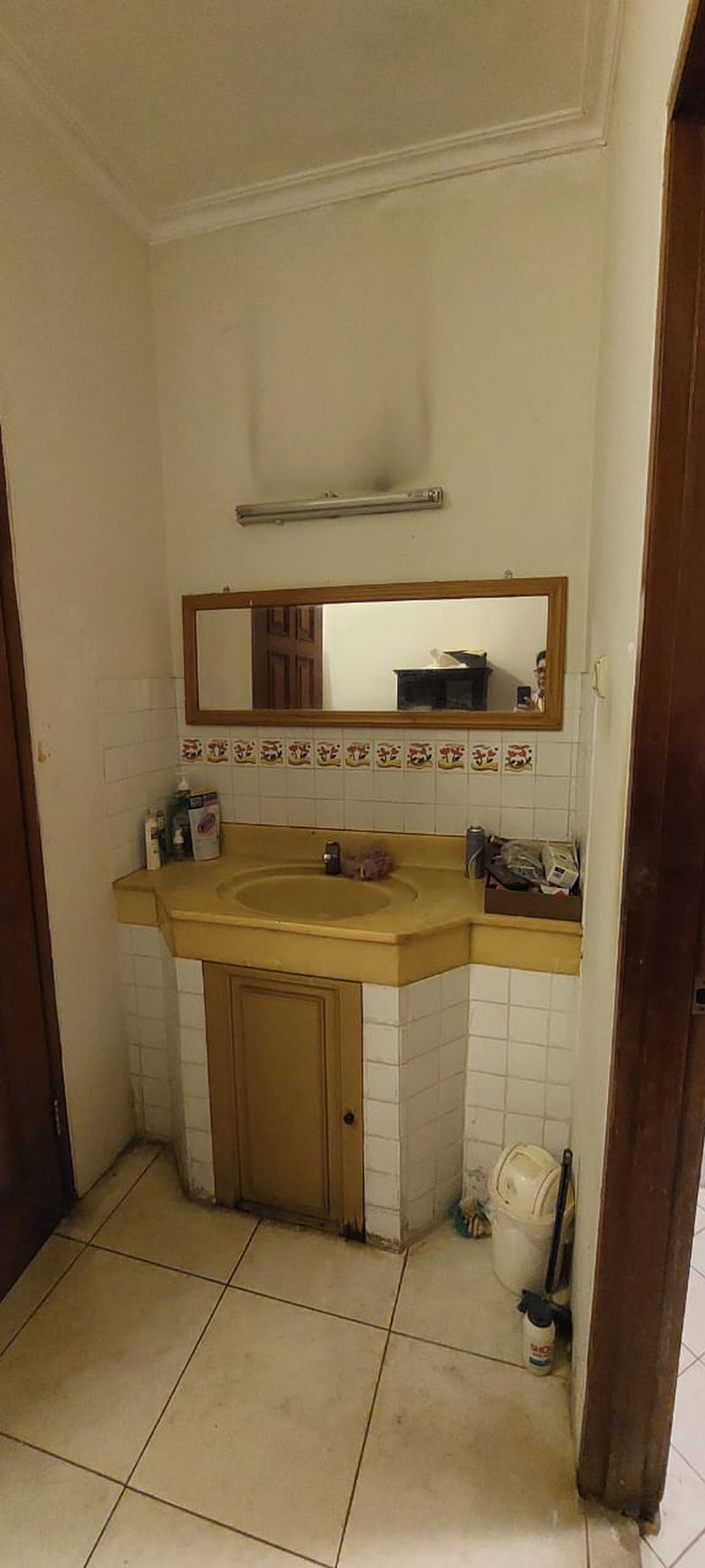 Di jual Rumah Siap Huni di Jl. Alam Segar Pondok Indah Jakarta Selatan