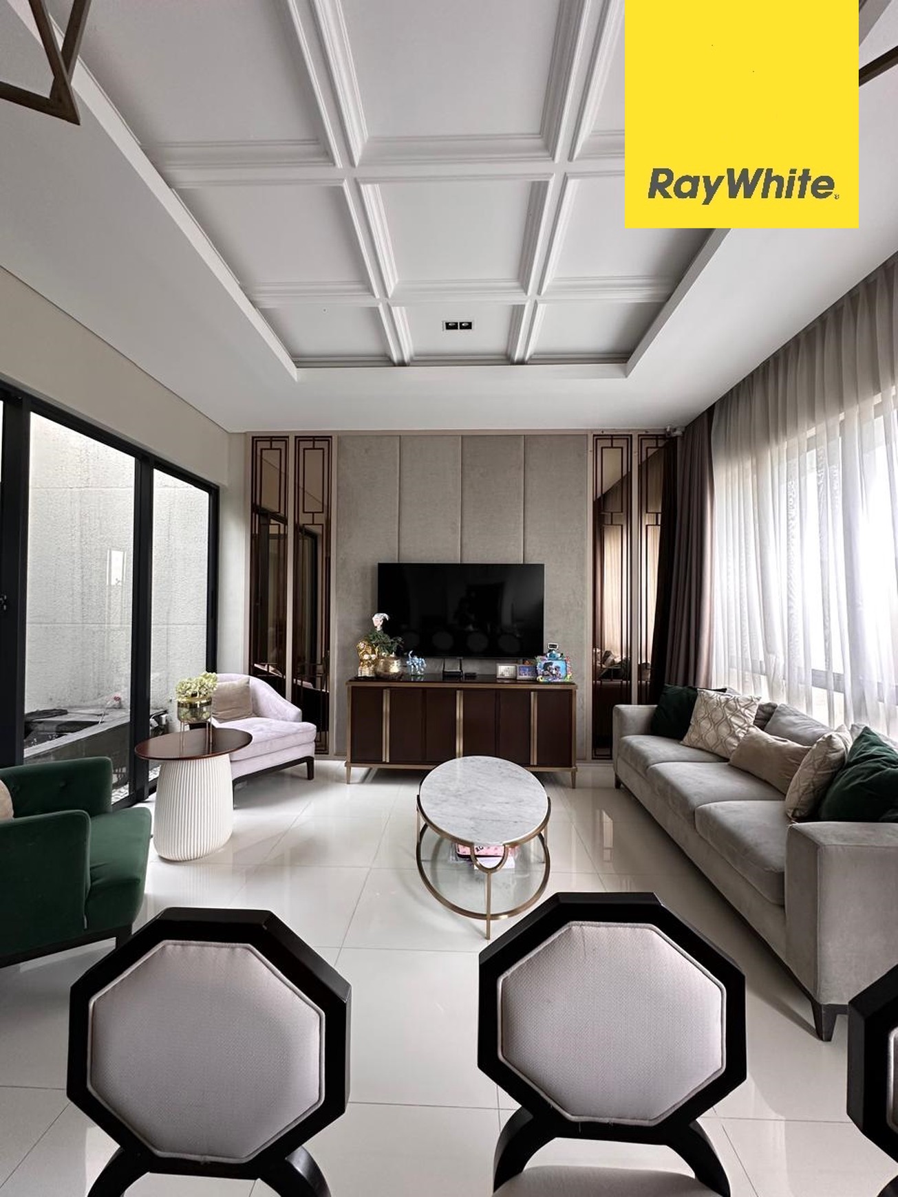 Dijual Rumah 2 Lantai Full Furnish Di Grand Kenjeran Pinewood Surabaya