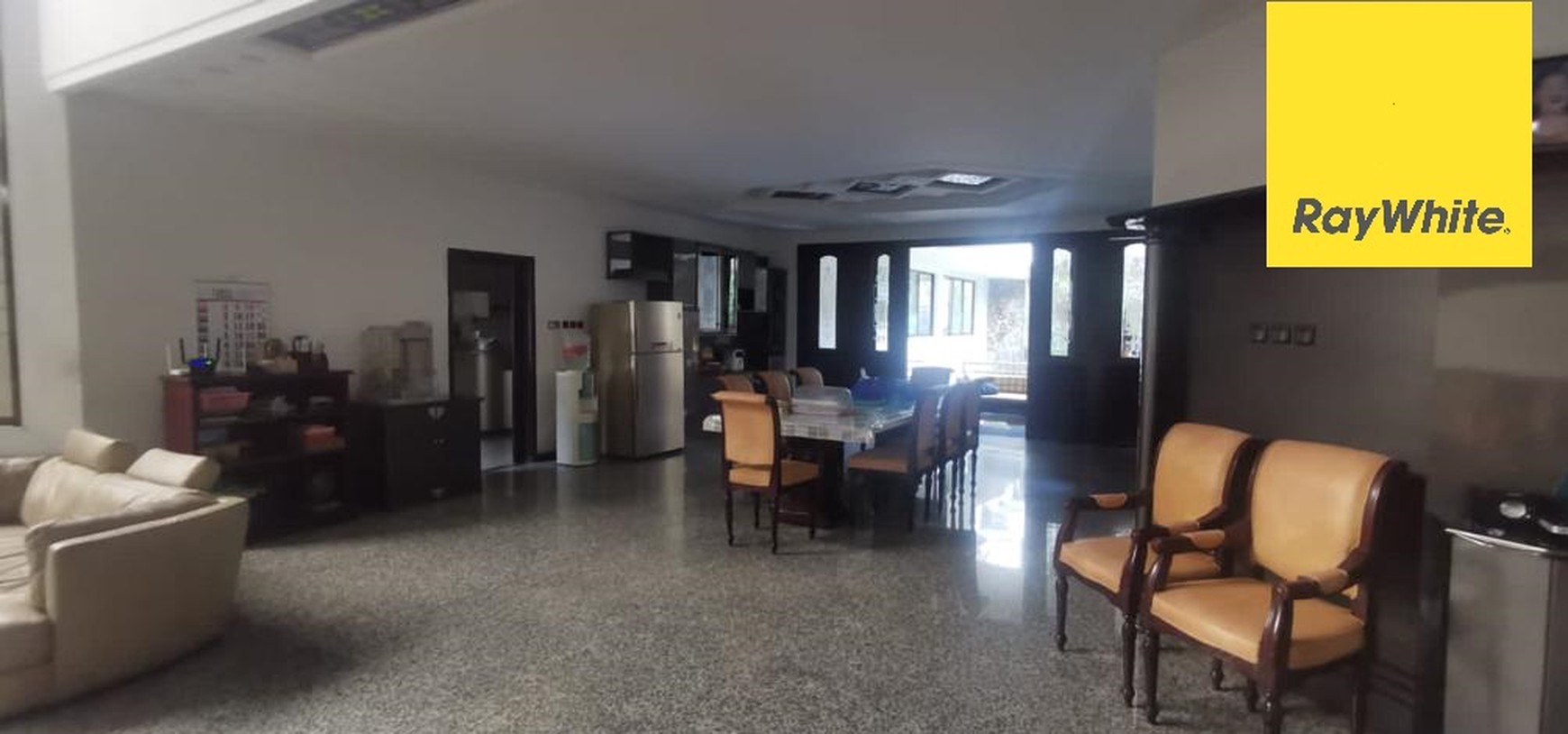 Dijual Rumah Nol Jalan Raya Di Kedung Cowek Surabaya