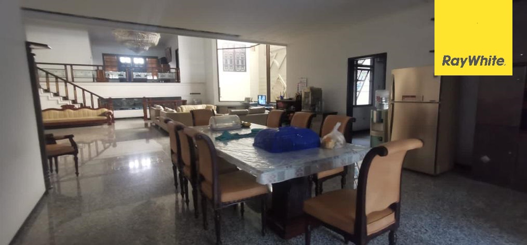 Dijual Rumah Nol Jalan Raya Di Kedung Cowek Surabaya