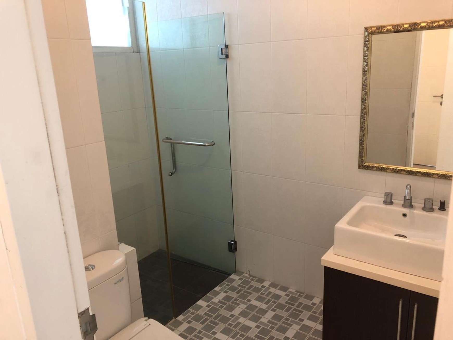 Rumah Modern 2 Lantai di Pondok Pinang Siap Huni Akses Mudah ke Tol