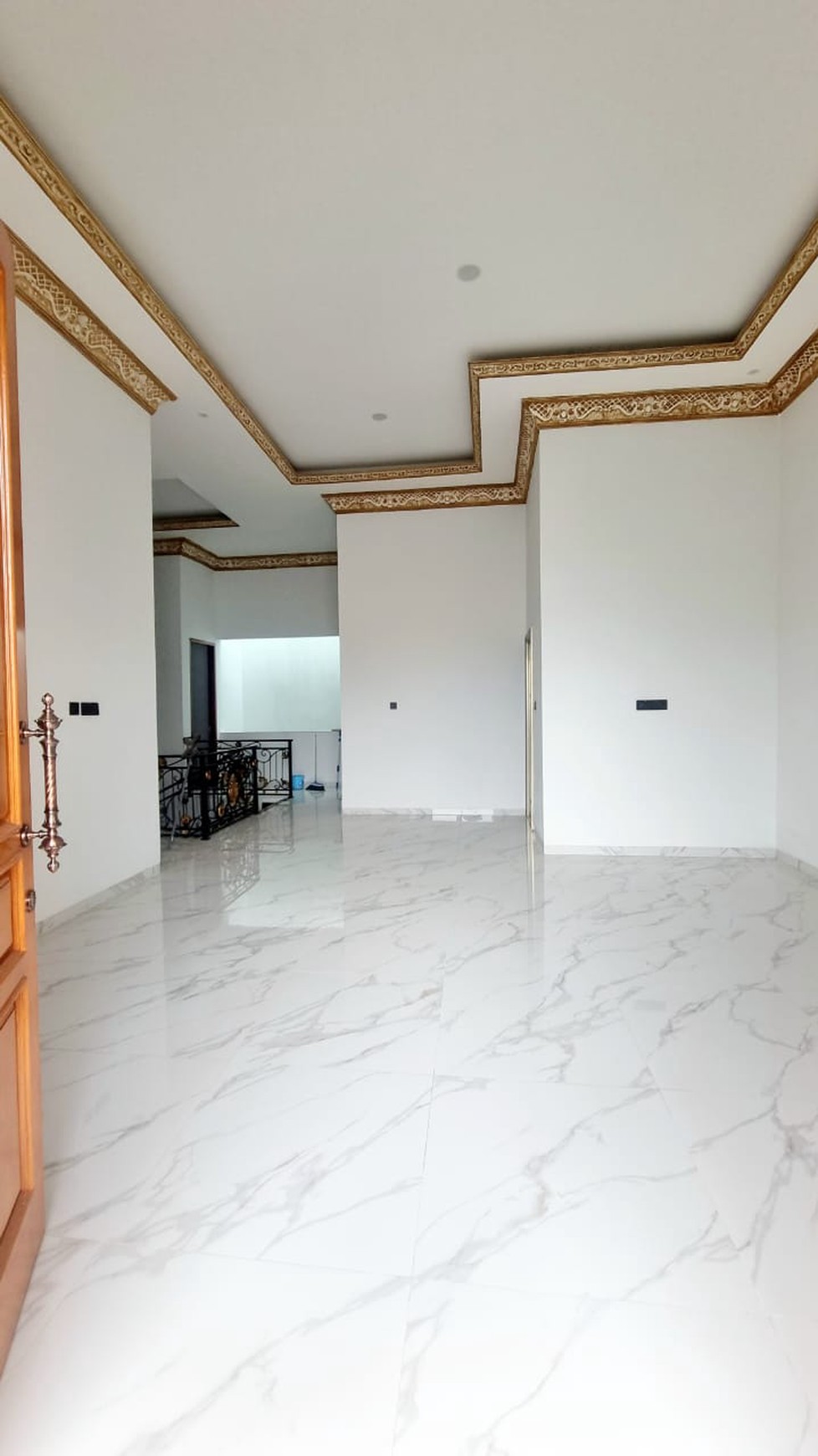 Dijual Cepat Rumah Siap Huni Lokasi Di Manyar Rejo Surabaya