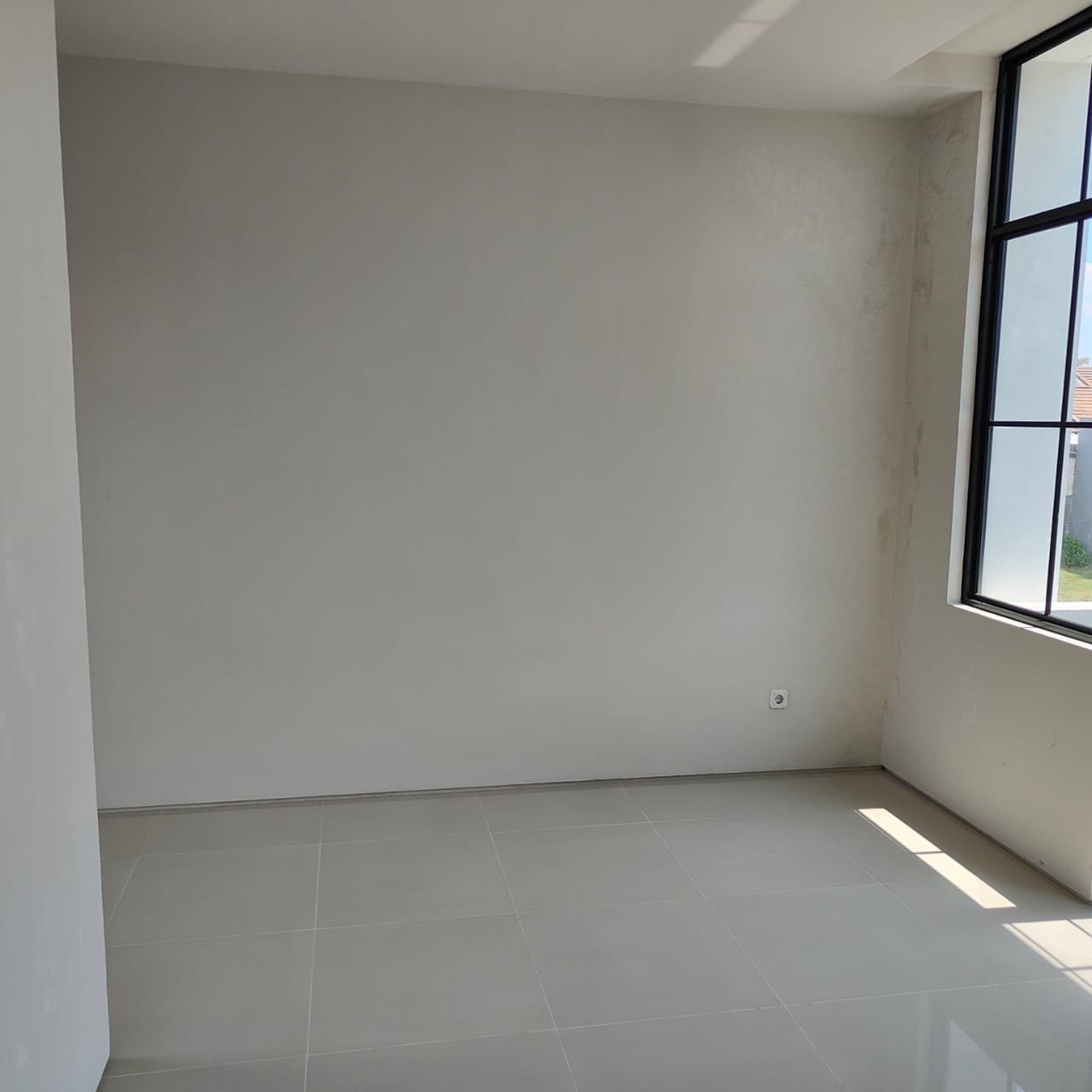 Dijual dan disewakan Rumah Baru Grand Sunrise Menganti Baru