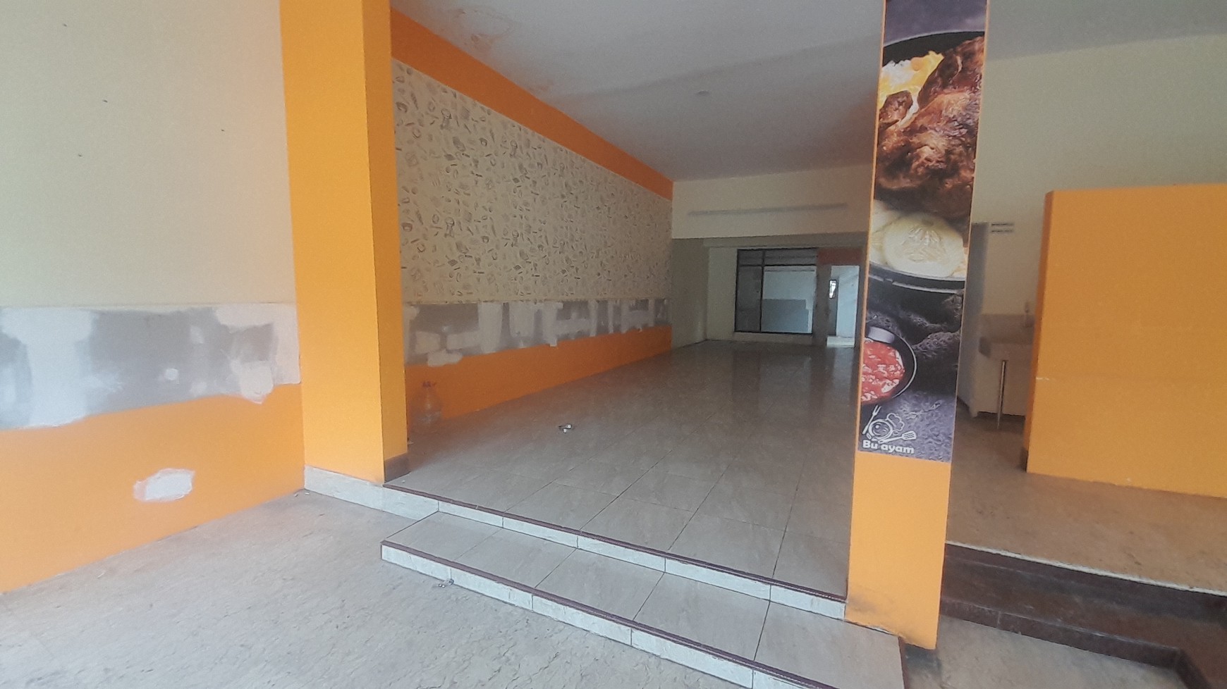 Bangunan strategis 1 lantai di Jalan Soekarno Hatta