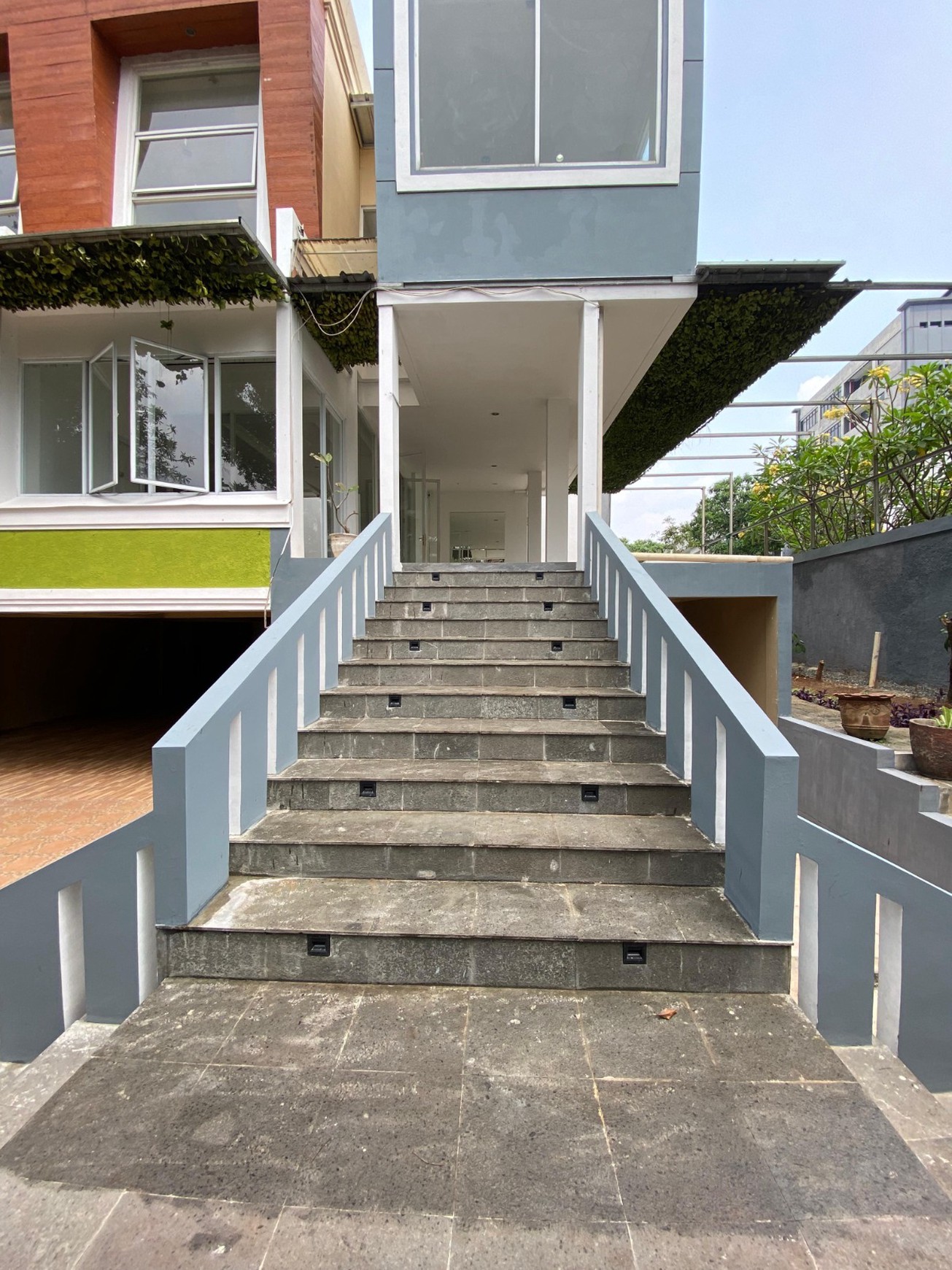 Pondok indah gandaria villa  luas 400 dalam komplek