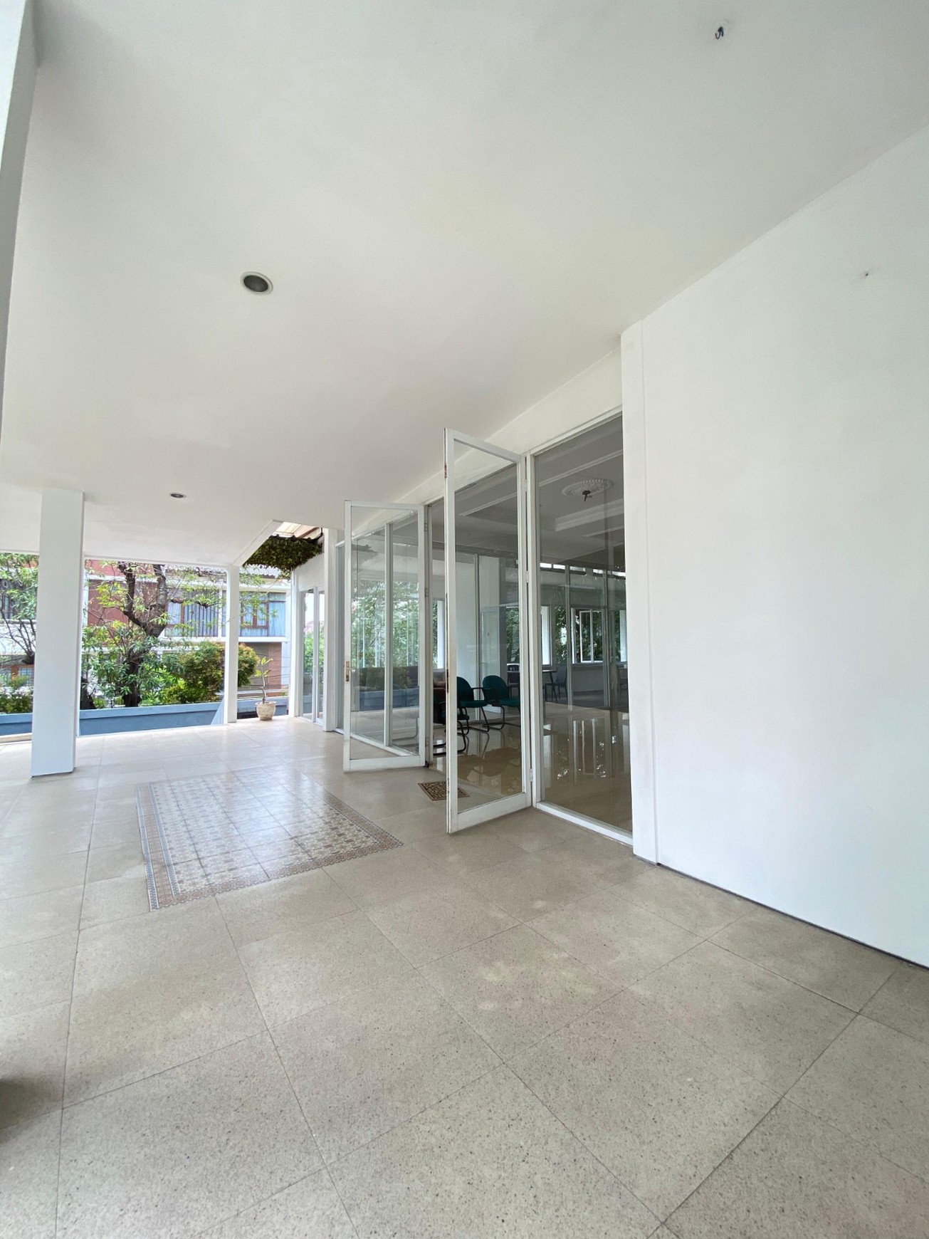 Pondok indah gandaria villa  luas 400 dalam komplek