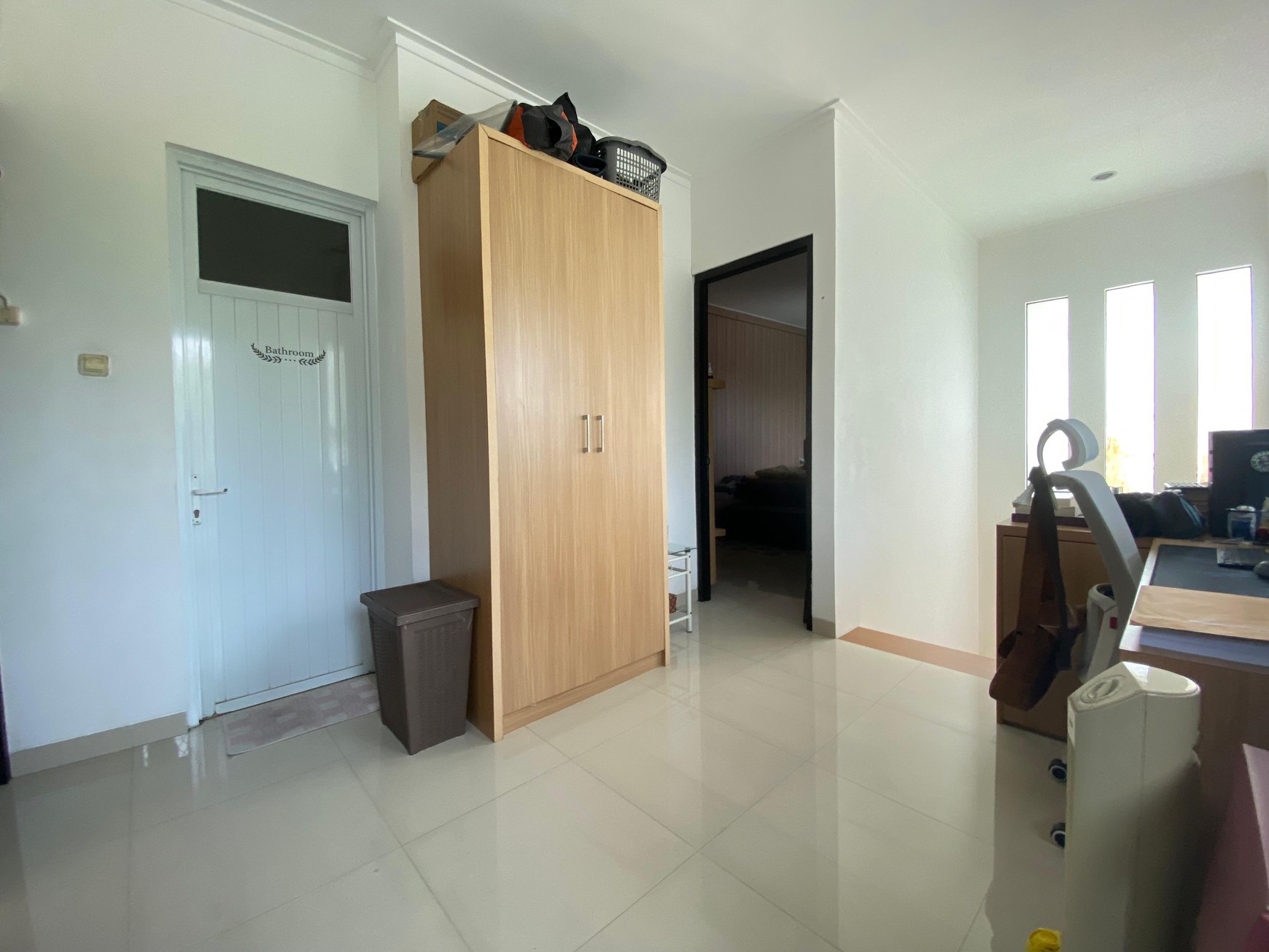 Rumah Cantik siap huni lokasi strategis di Ciputat 