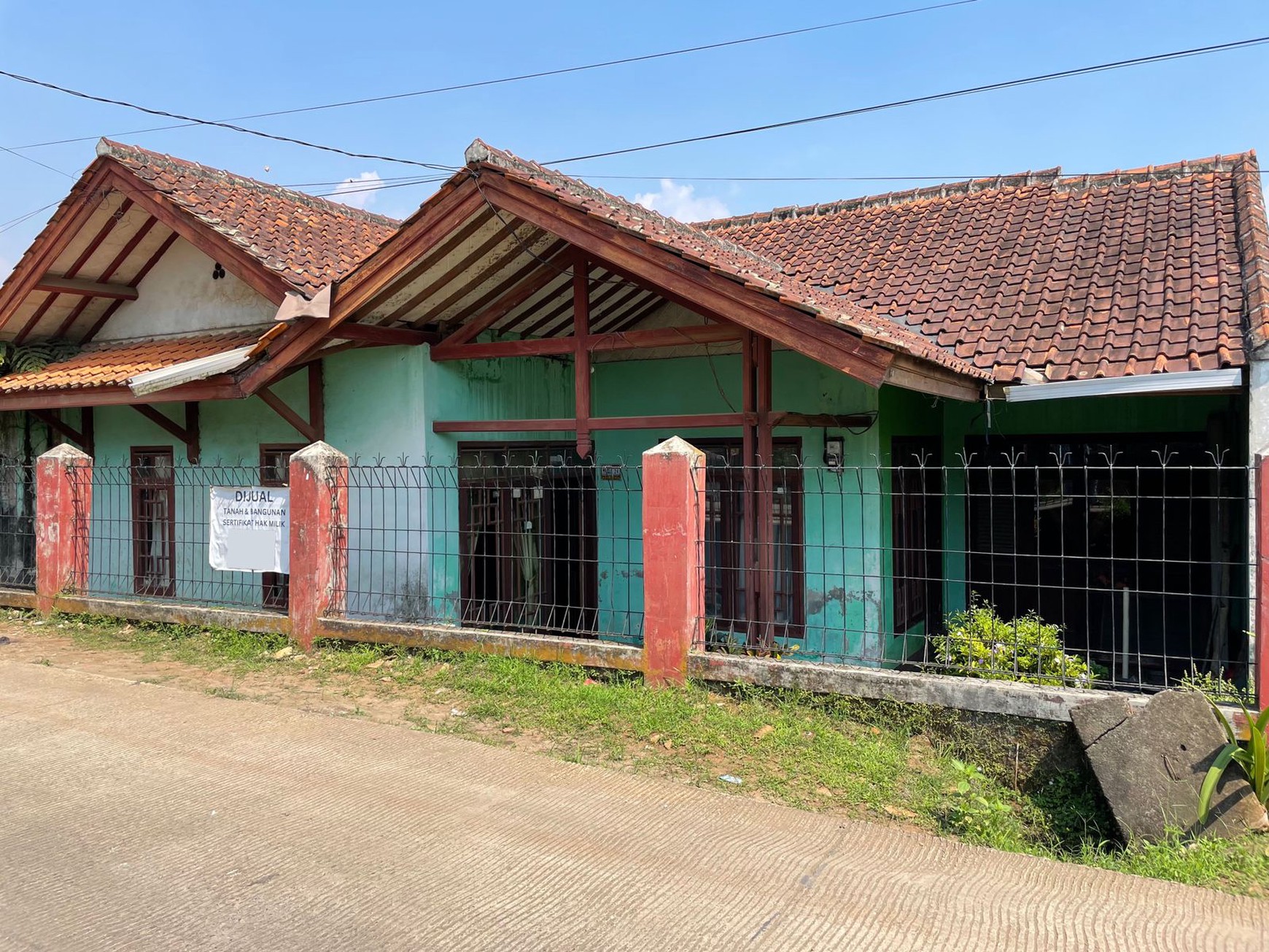 Rumah Murah dengan Tanah Luas Dekat Wisata Gunung Puntang Banjaran