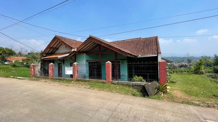 Rumah Murah dengan Tanah Luas Dekat Wisata Gunung Puntang Banjaran 
