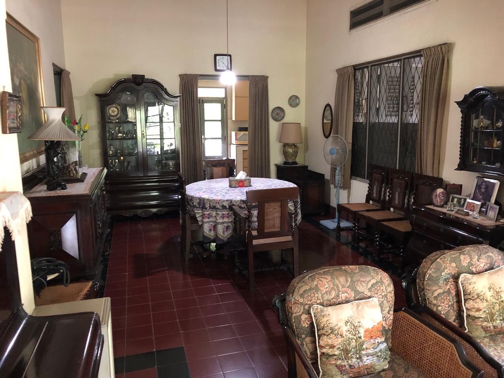 Rumah Kolonial dijual di Menteng, Dekat kedutaan, Sekolah Dan Rumah sakit