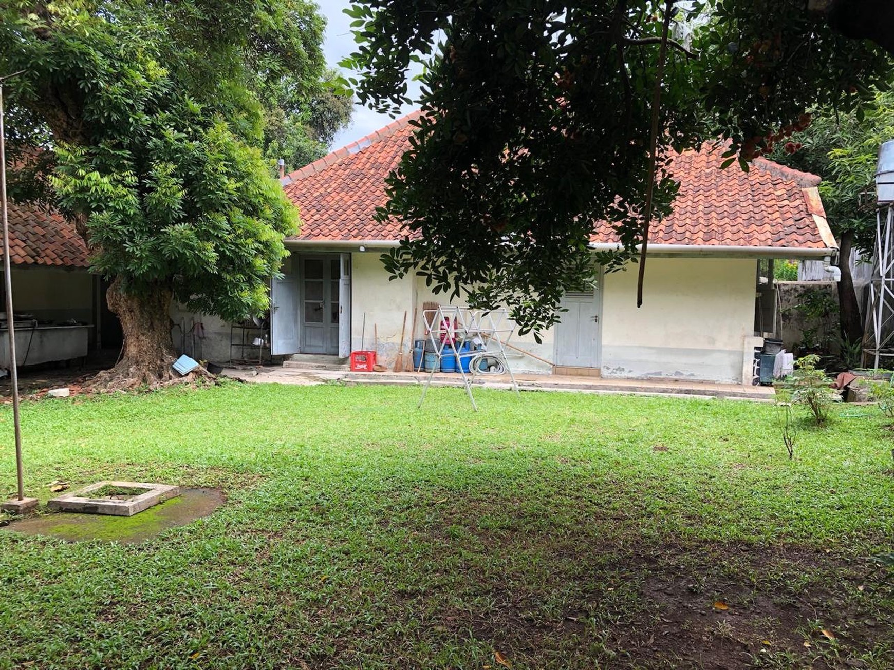 Rumah Kolonial dijual di Menteng, Dekat kedutaan, Sekolah Dan Rumah sakit
