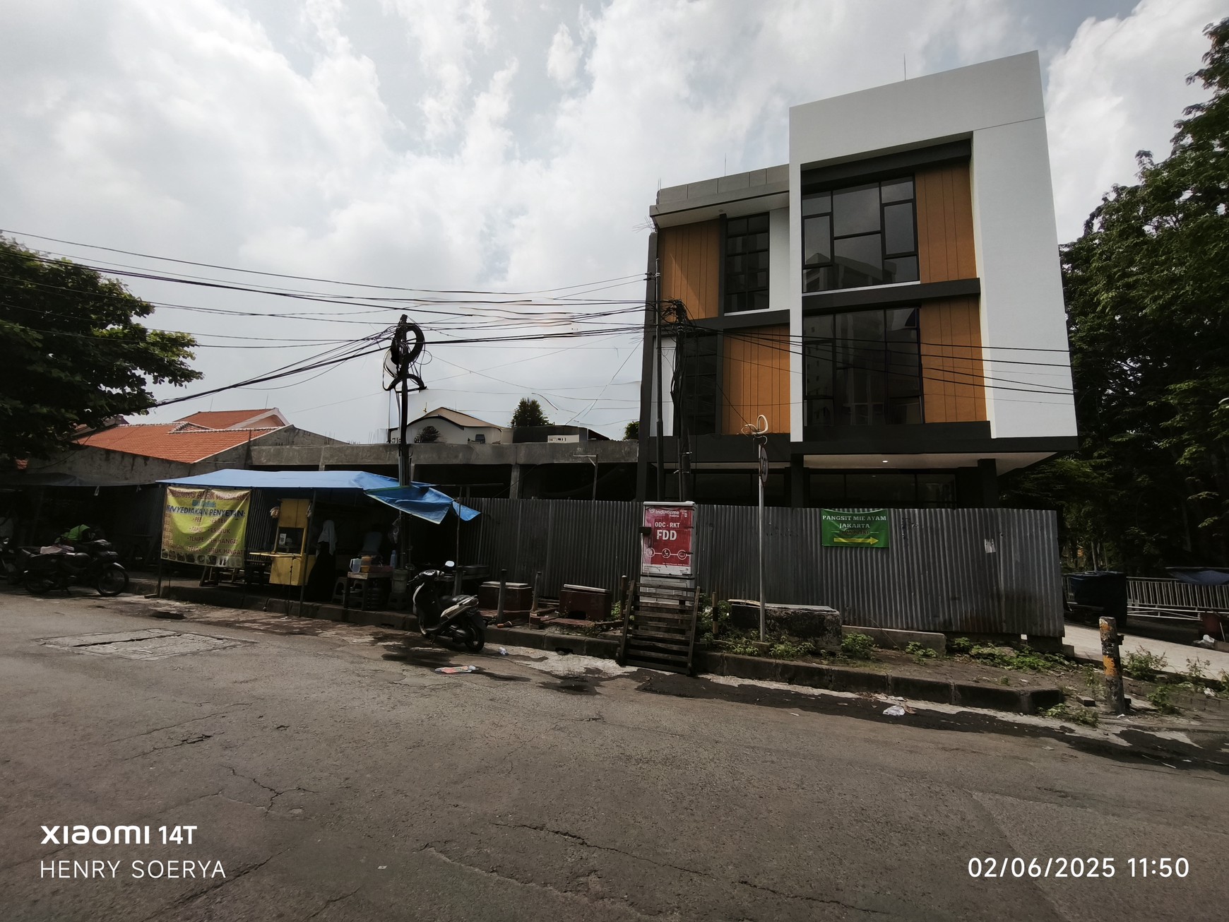 1912. Ruko Dijual di Sidosermo Wonocolo Surabaya Selatan