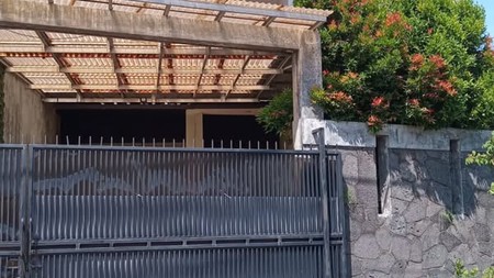 JUAL RUMAH NYAMAN SIAP HUNI LOKASI STRATEGIS DI CILEUNYI