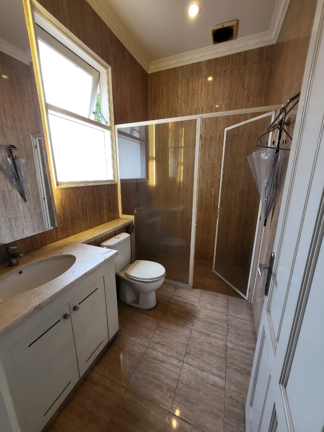 Beautiful House for rent ampera kemang Jakarta Selatan 