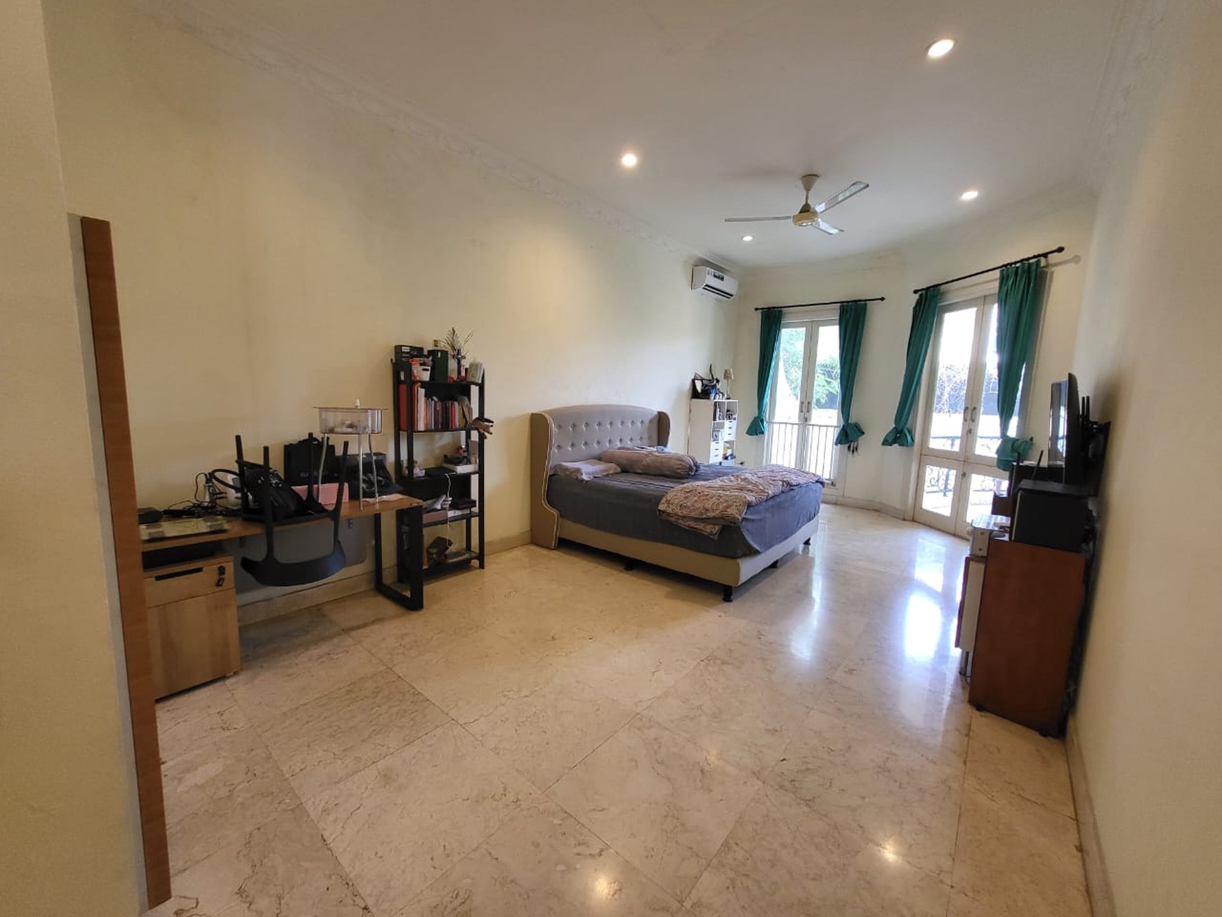 Beautiful House for rent ampera kemang Jakarta Selatan 