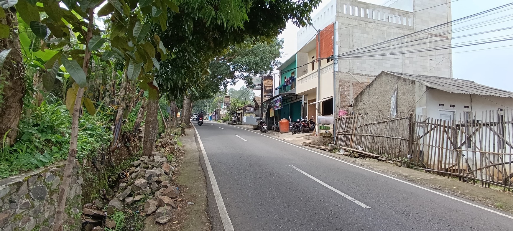 Tanah Lokasi Strategis di Kolonel Masturi Cimahi
