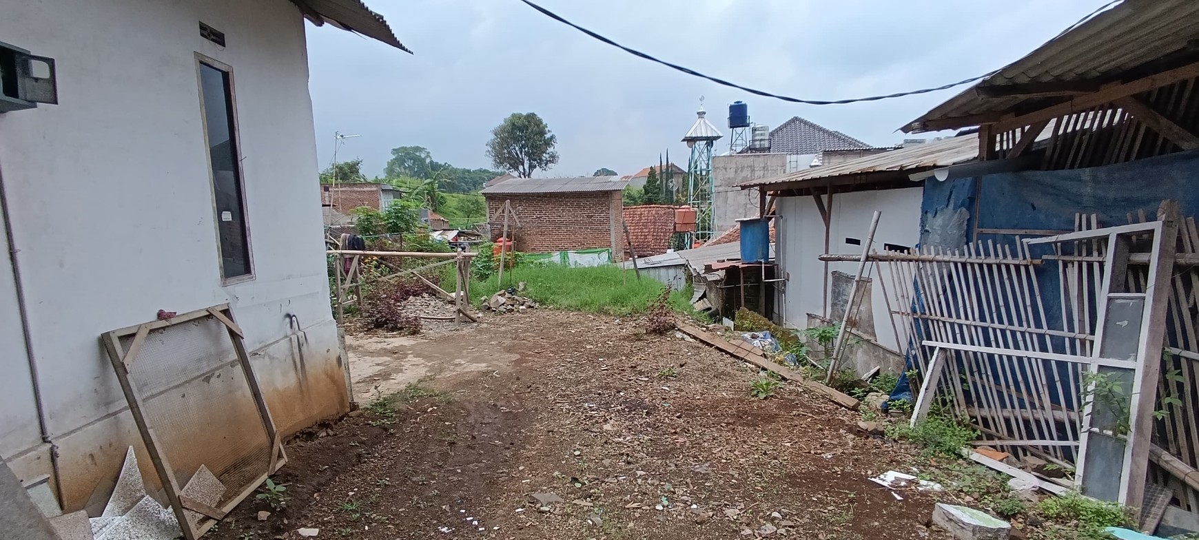 Tanah Lokasi Strategis di Kolonel Masturi Cimahi