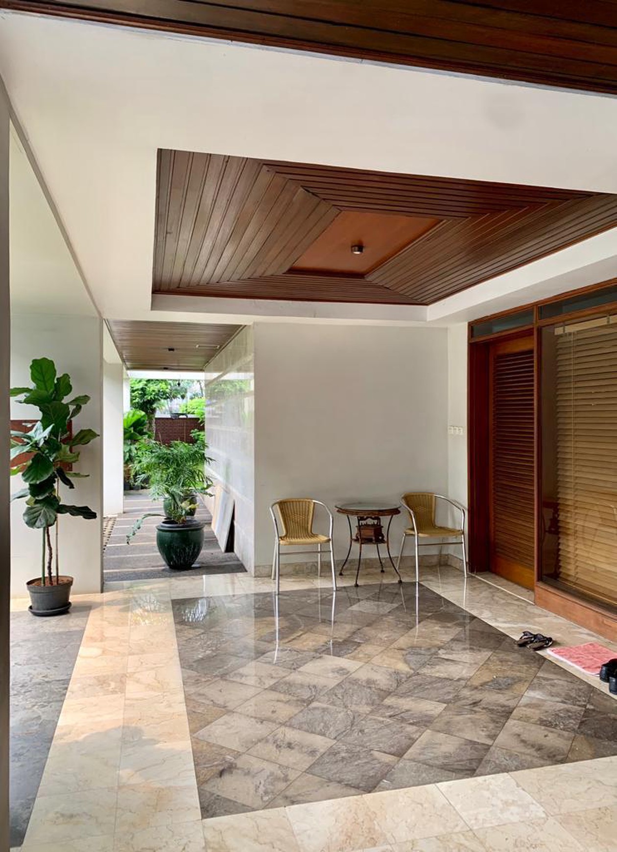 Rumah luas tanah 434,hadap utara di Jakarta Selatan