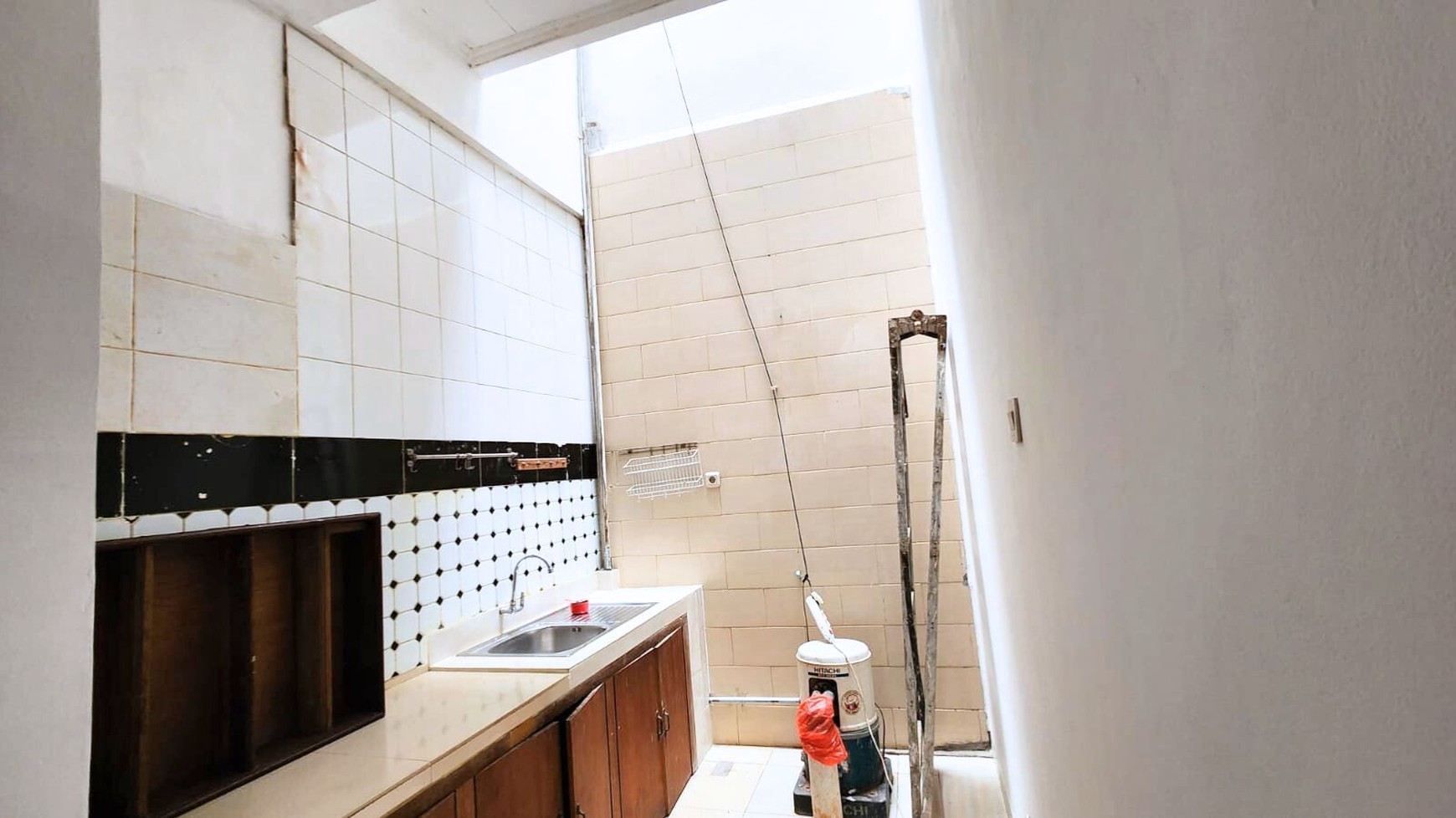 Rumah Disewakan Akses Jalan 2 Mobil di Tebet Timur, Jaksel