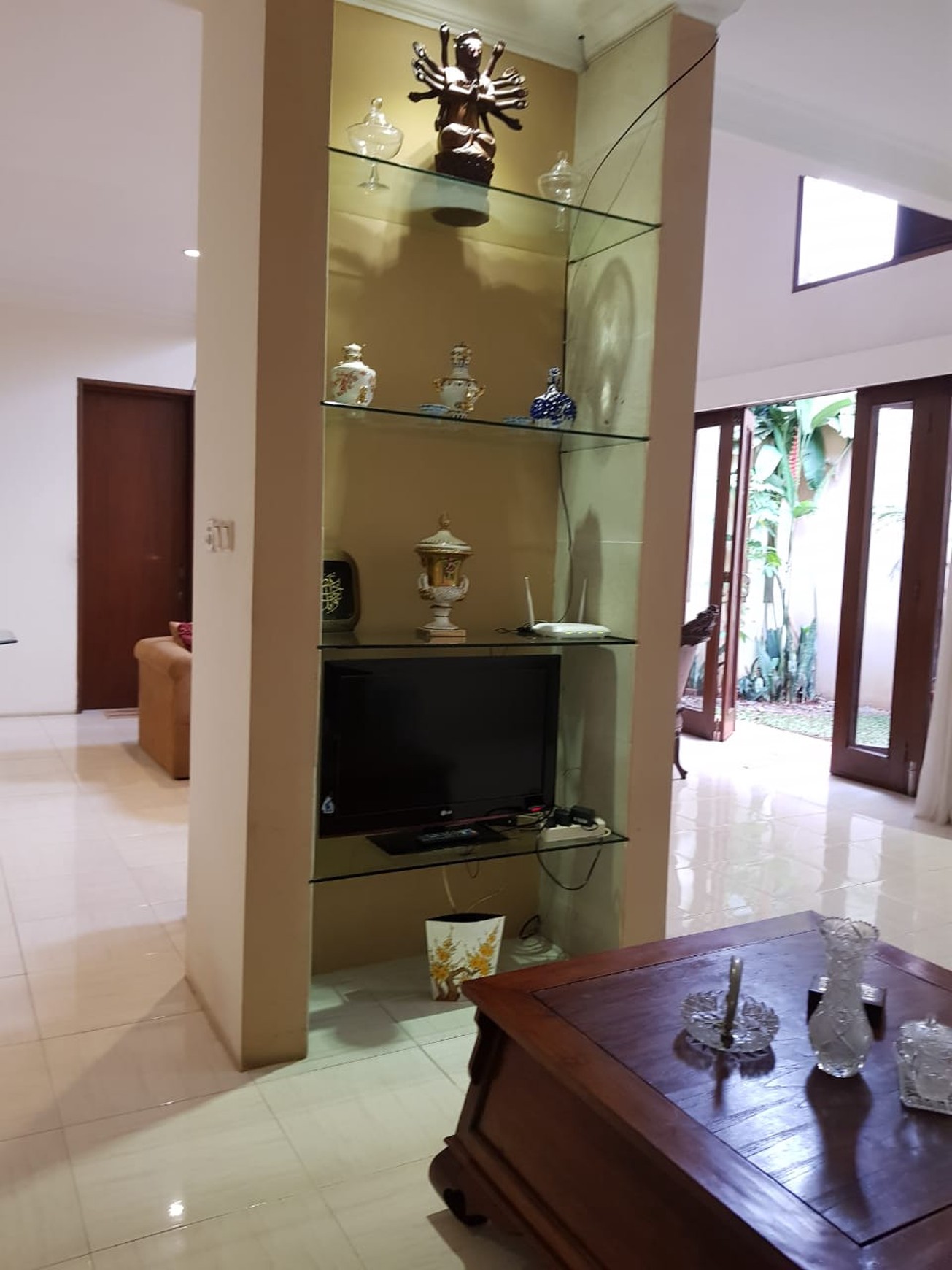 Rumah Pinggir Jalan Cocok Untuk Usaha Di Bintaro Jaya 1