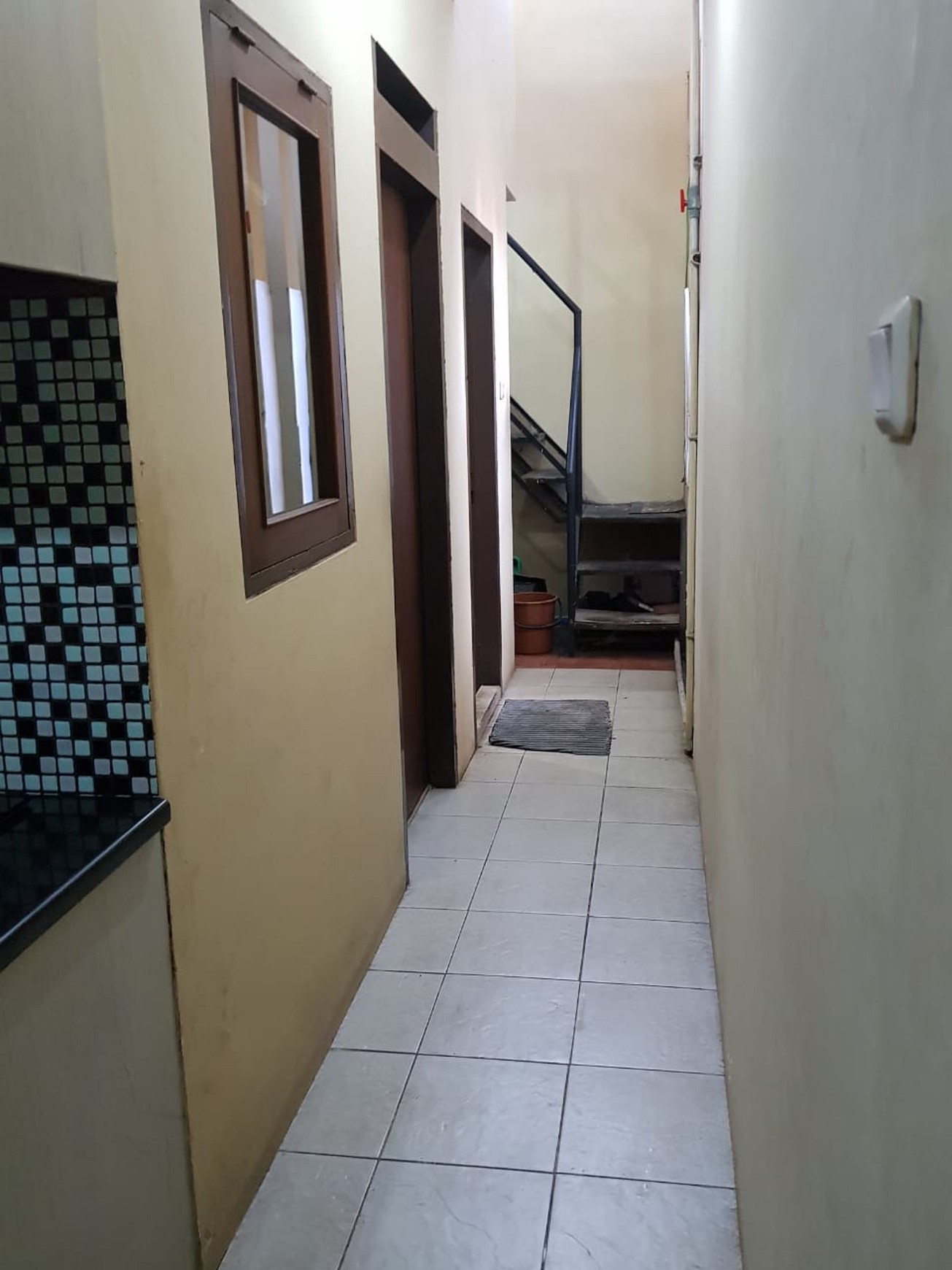 Rumah Pinggir Jalan Cocok Untuk Usaha Di Bintaro Jaya 1