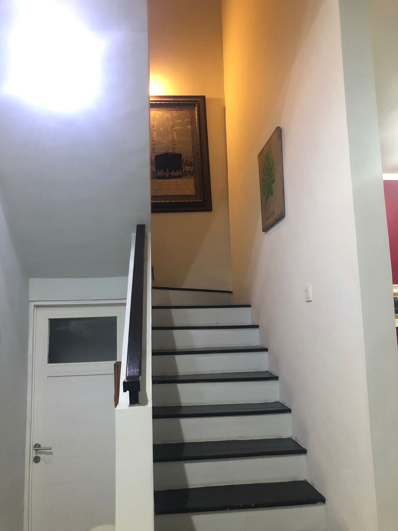 Rumah Cantik Minimalis Siap Huni dan Hunian Nyaman @Emerald View, Bintaro