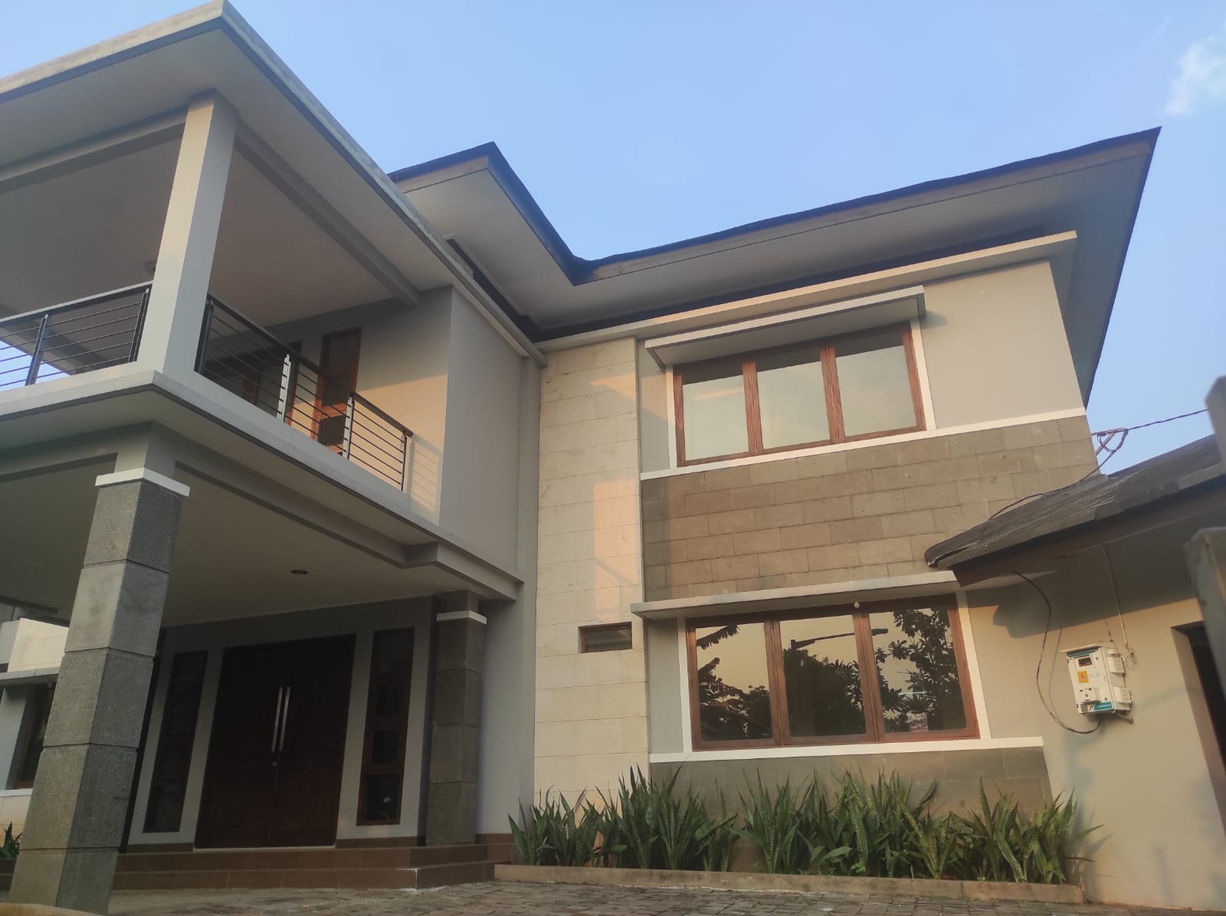 Rumah Siap Huni dengan s.pool private di rempoa