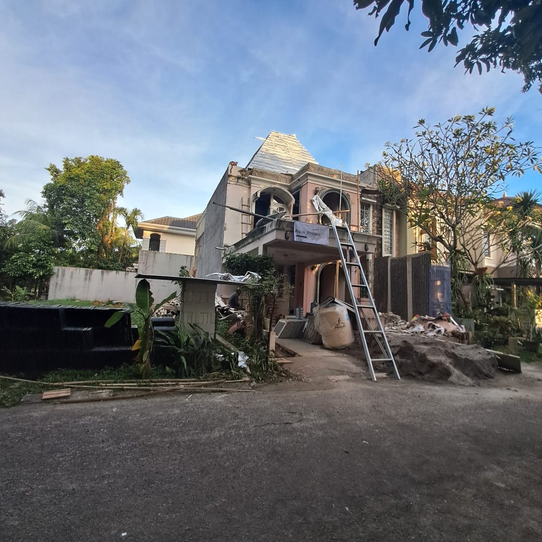 Rumah 2 Lantai Baru Renov Sudah SHM @Bintaro Sektor 9