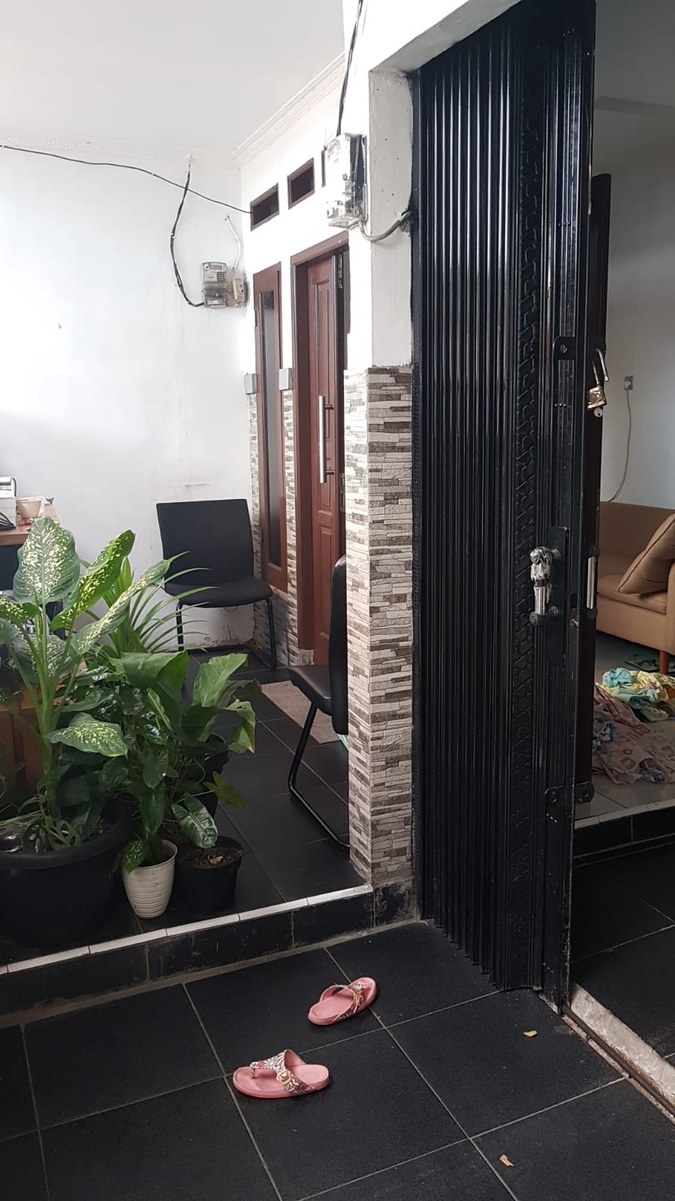 Rumah Siap Huni dengan Hunian Nyaman dan Asri