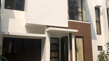 Rumah 2 Lantai Siap Huni dengan Hunian Nyaman dan Asri @The Icon, BSD