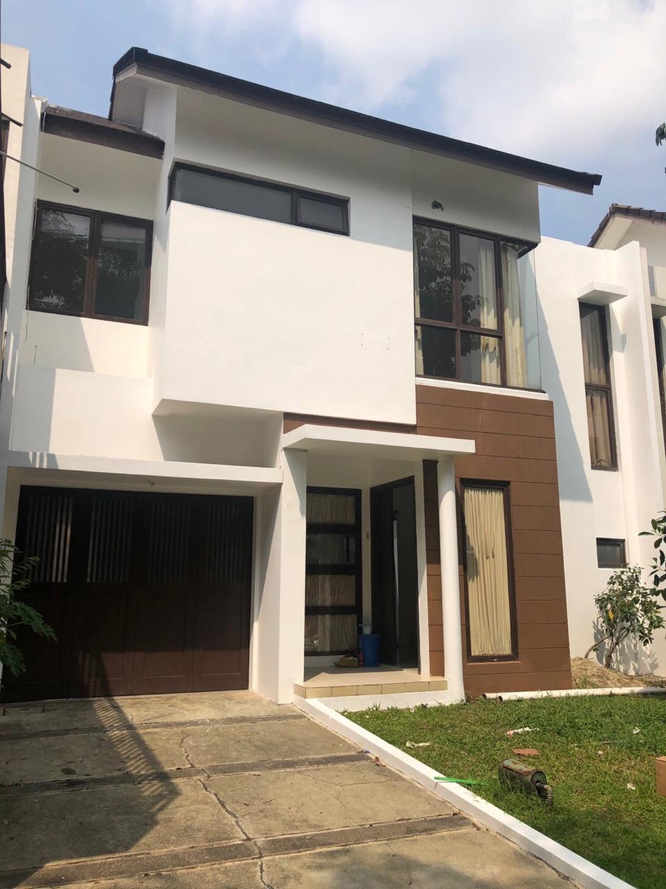 Rumah 2 Lantai Siap Huni dengan Hunian Nyaman dan Asri @The Icon, BSD