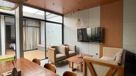 Rumah dengan desain Etnik Vintage dan Hunian Nyaman