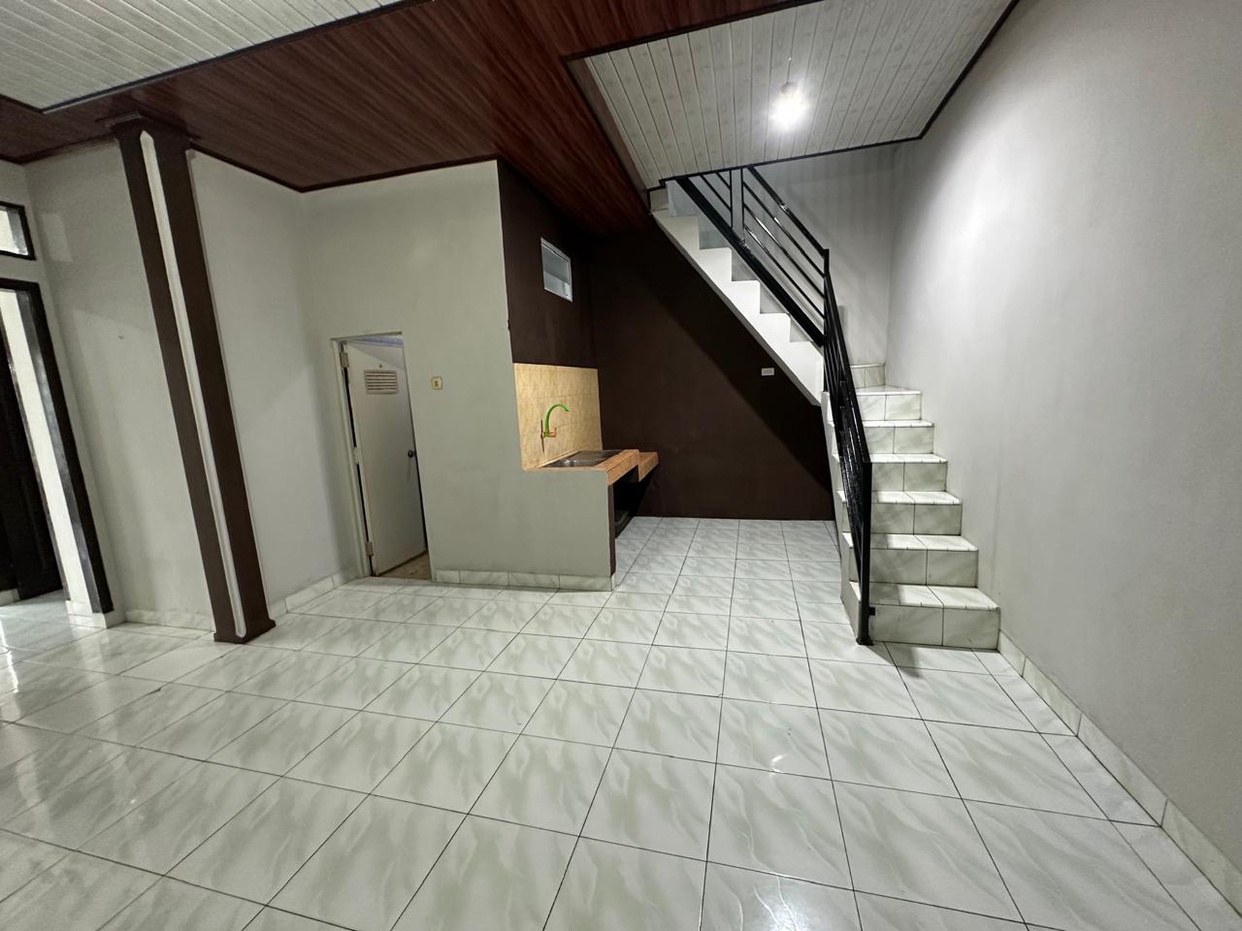 Rumah Tanjung Karang Pusat 2 Lantai