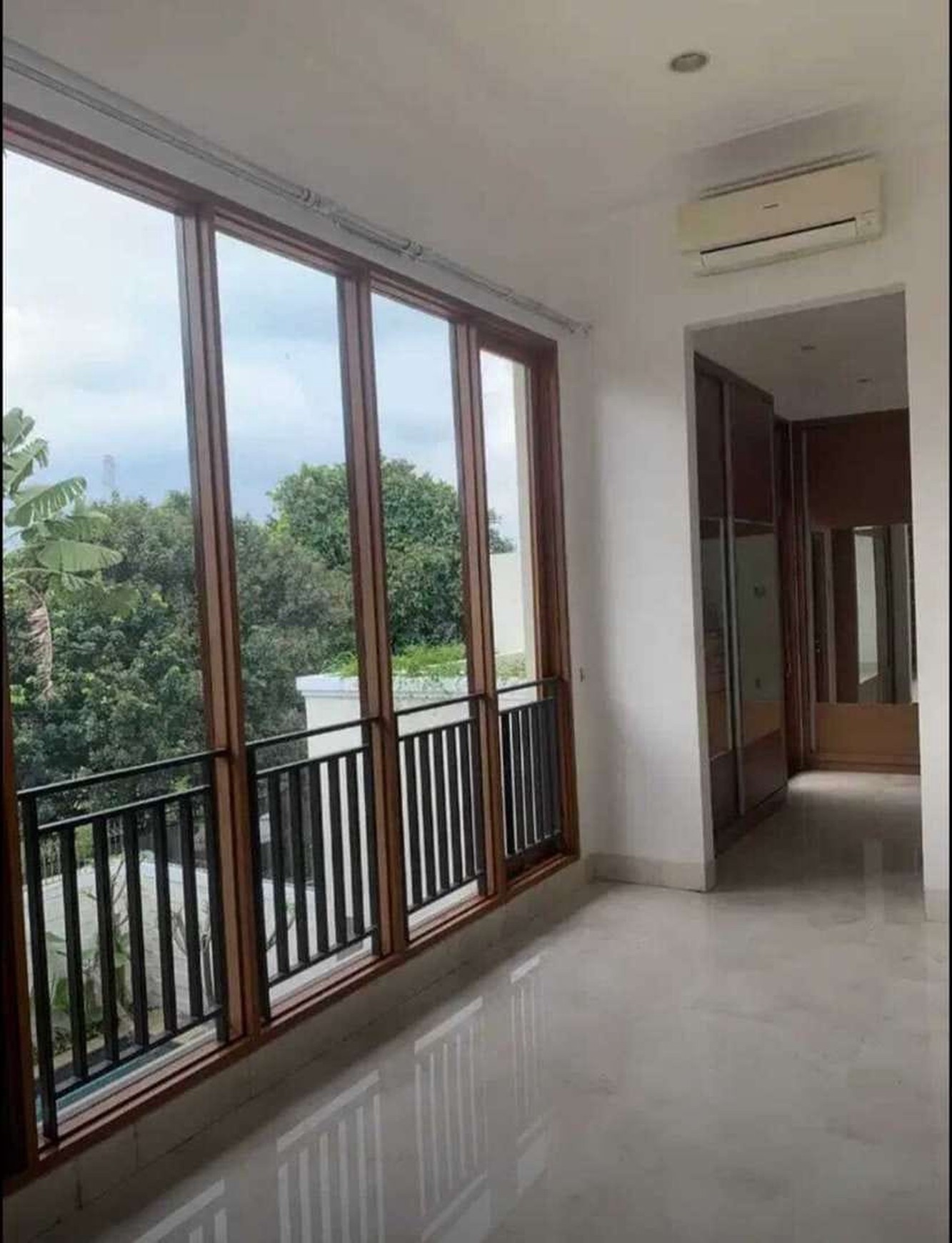 DIJUAL RUMAH LUX/MEWAH DI AREA CILANDAK