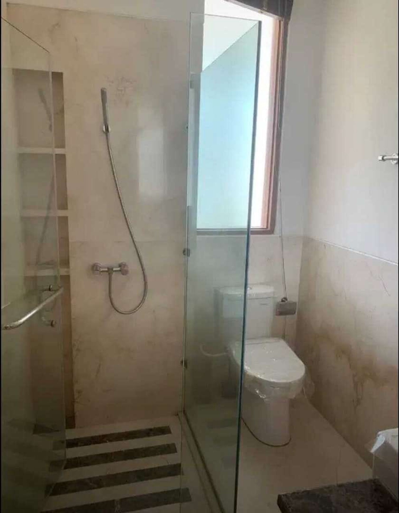 DIJUAL RUMAH LUX/MEWAH DI AREA CILANDAK