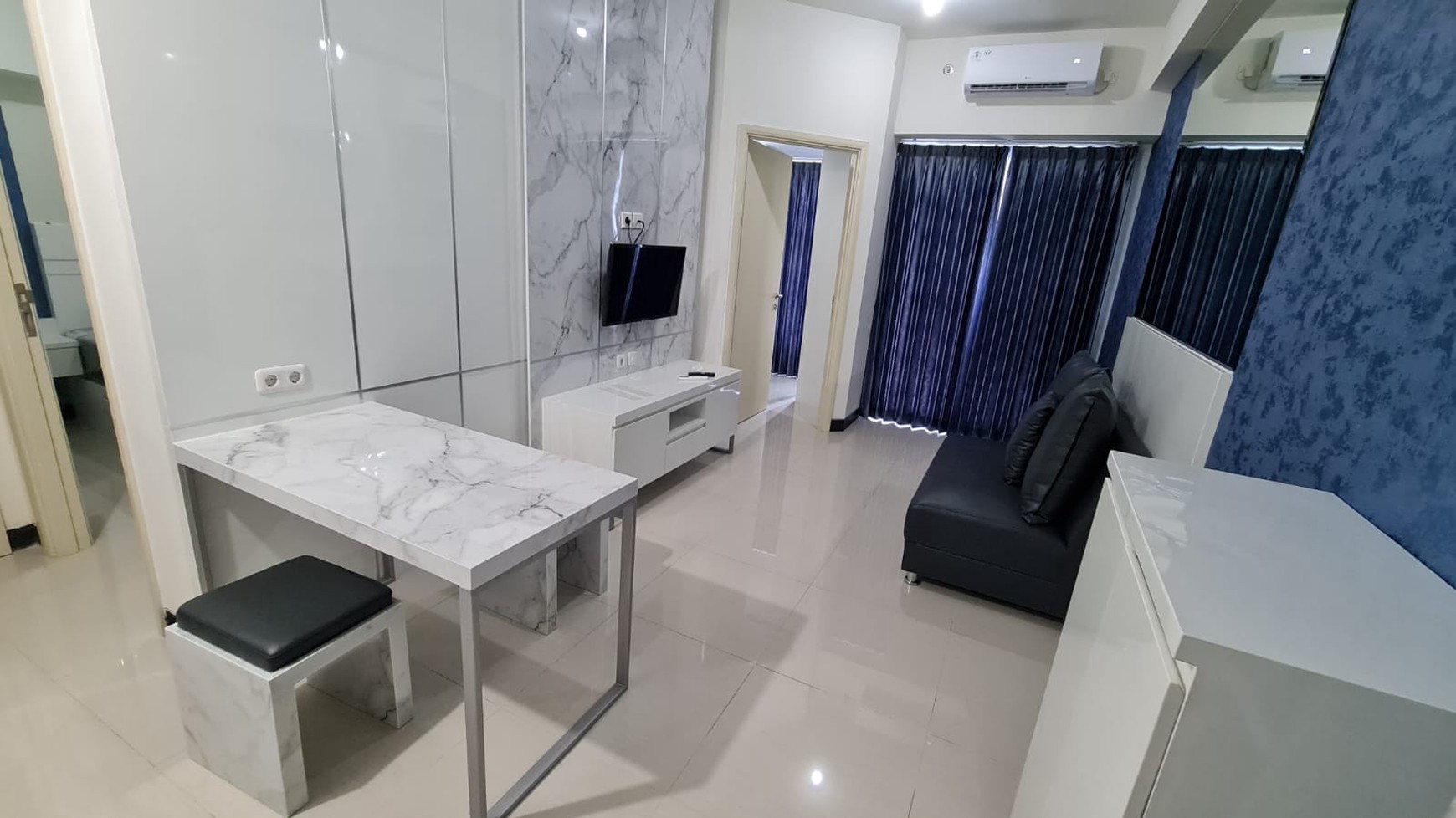 DISEWAKAN APARTEMEN 2BR FULLY FURNISHED SIAP HUNI Apartment Amor Lt.33 , Pakuwon City 