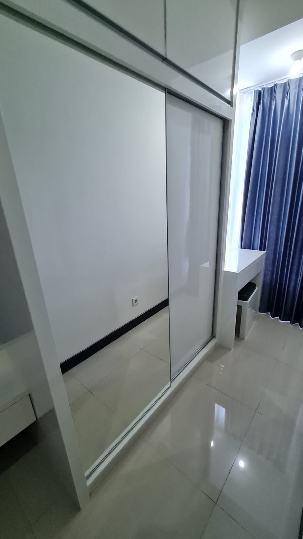 DISEWAKAN APARTEMEN 2BR FULLY FURNISHED SIAP HUNI Apartment Amor Lt.33 , Pakuwon City 