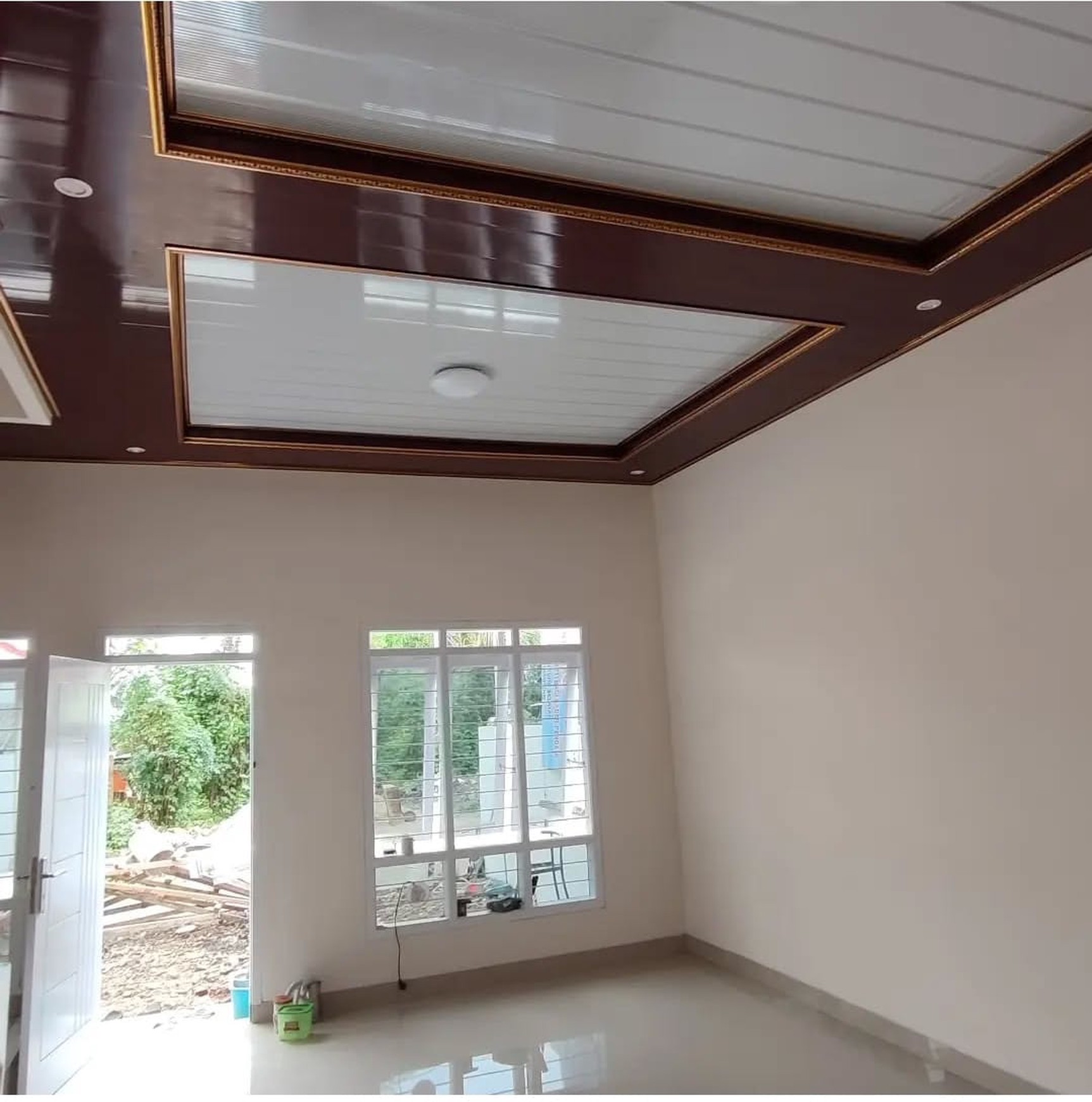 Rumah Lantai 2 Imam Bonjol